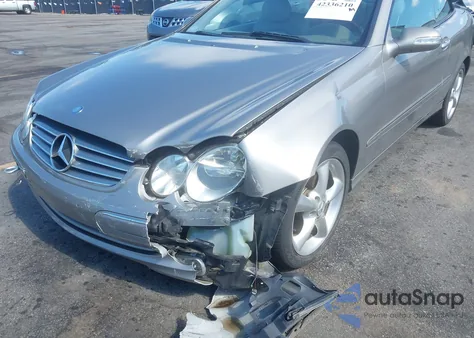 2005 Mercedes-Benz Clk 320 из США, поврежденный, VIN WDBTK65J25F146172